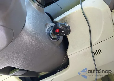 2010 Toyota Camry Le из США, поврежденный, VIN 4T1BF3EK2AU093144